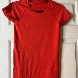 lululemon athletica Swiftly Tech Reddish-Orange Short Sleeve Tee